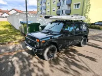 Używany Lada Urban 82 KM (60 kW) 2021 Czarny SUV