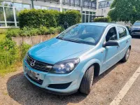 Gebraucht Opel Astra Selection 116 PS (85 kW) 2009 Blau Limousine