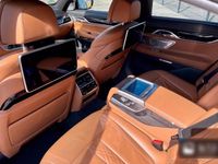Gebraucht BMW 750 Executive 449 PS (330 kW) 2015 Andere farben Limousine