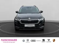 Neu Skoda Karoq Tour 150 PS (110 kW) 2026 Schwarz SUV