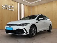 Gebraucht VW Golf VIII R-line 150 PS (110 kW) 2023 Weiß Kombi