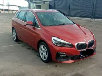 Używany BMW 225 231 KM (169 kW) 2018 Pomarańczowy Minivan