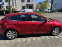 Gebraucht Ford Focus Titanium 150 PS (110 kW) 2013 Rot Kleinwagen