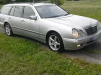 Gebraucht Mercedes E240 177 PS (130 kW) 2000 Silber Kombi