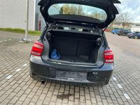 Gebraucht BMW 114 102 PS (75 kW) 2014 Schwarz Kleinwagen