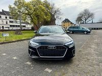 Gebraucht Audi A4 S-Line 163 PS (119 kW) 2024 Schwarz Kombi