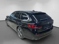 Gebraucht BMW 520 190 PS (139 kW) 2023 Schwarz Limousine