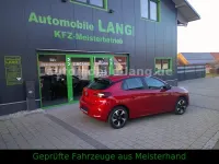 Gebraucht Opel Corsa-e 100 kW (136 PS) 2023 Rot Kleinwagen
