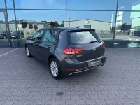 Gebraucht VW Golf VII Comfortline 116 PS (85 kW) 2019 Grau Limousine
