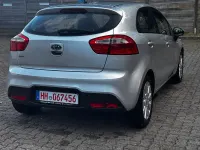 Gebraucht Kia Rio 86 PS (63 kW) 2012 Silber Kleinwagen