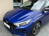 Gebraucht Hyundai i20 Intro Edition 101 PS (74 kW) 2020 Blau Kleinwagen