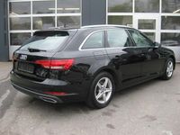 Gebraucht Audi A4 Basis 150 PS (110 kW) 2018 Schwarz Kombi
