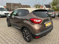 gebraucht Renault Captur dCi 90 EDC Luxe+1.HAND+NAVI+RÜCKKAM+PDC