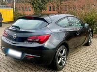 Gebraucht Opel Astra GTC S 140 PS (102 kW) 2012 Schwarz Kleinwagen