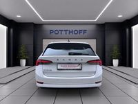 Gebraucht Skoda Octavia Style 116 PS (85 kW) 2023 Weiss Kombi