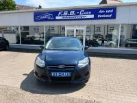 Gebraucht Ford Focus Ambiente 101 PS (74 kW) 2014 Blau Limousine