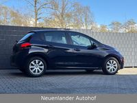 Gebraucht Peugeot 208 Active 82 PS (60 kW) 2019 Blau Kleinwagen