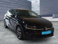Gebraucht VW Polo Move 95 PS (69 kW) 2024 Deep black perleffekt (metallic) Limousine