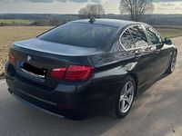 Gebraucht BMW 520 184 PS (135 kW) 2012 Grau Limousine