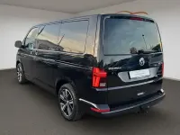 Używany VW Multivan Highline 204 KM (150 kW) 2023 Czarny Minivan