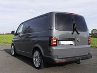 Gebraucht VW T5 140 PS (102 kW) 2014 Grau Van