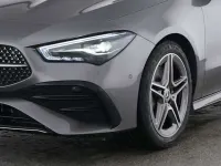 Gebraucht Mercedes CLA200 AMG 163 PS (119 kW) 2025 Metalliclack mountaingrau Kombi