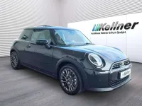 Gebraucht Mini Cooper Classic 114 kW (156 PS) 2025 Schwarz Kleinwagen