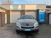 Gebraucht Mercedes ML350 230 PS (169 kW) 2010 Grau SUV
