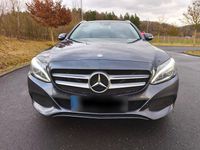 Gebraucht Mercedes C220 Avantgarde 170 PS (125 kW) 2015 Grau Kombi
