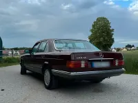 Gebraucht Mercedes 280 185 PS (136 kW) 1983 Rot Limousine