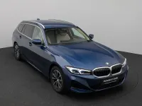 Gebraucht BMW 320 Sport Line 184 PS (135 kW) 2023 Phytonicblau metallicc1mbeige Limousine