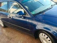 Gebraucht VW Passat 136 PS (100 kW) 2004 Blau Kombi