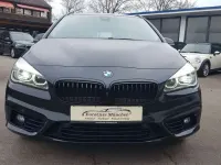 Gebraucht BMW 218 Sport Line 150 PS (110 kW) 2016 Saphirschwarz metallic Van / Kleinbus