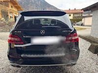 Gebraucht Mercedes ML63 AMG 525 PS (386 kW) 2012 Schwarz SUV