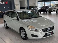 Gebraucht Volvo V60 Kinetic 114 PS (83 kW) 2012 Weiß Kombi