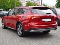 Gebraucht Ford Focus Active X 150 PS (110 kW) 2021 Rot Kombi