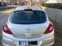 Gebraucht Opel Corsa Edition 90 PS (66 kW) 2007 Silber Kleinwagen