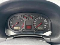 Gebraucht VW Golf IV 101 PS (74 kW) 2002 Silber Kleinwagen