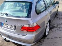 Gebraucht BMW 530 258 PS (189 kW) 2008 Grau Kombi