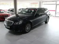 Gebraucht Mercedes E250 204 PS (150 kW) 2013 Blau Limousine