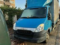 Gebraucht Iveco Daily 204 PS (150 kW) 2014 Van