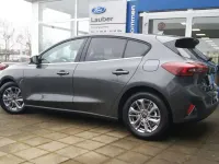 Gebraucht Ford Focus Titanium 125 PS (91 kW) 2023 Magneticgrau (grau) Limousine