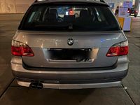 Gebraucht BMW 525 192 PS (141 kW) 2024 Silber Kombi