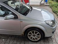 Gebraucht Opel Astra Edition 105 PS (77 kW) 2007 Limousine