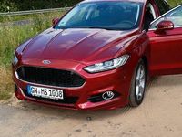 Gebraucht Ford Mondeo Titanium 160 PS (117 kW) 2016 Rot Limousine