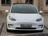 Used Tesla Model 3 Long Range AWD 324 kW (441 HP) 2019 White Sedan