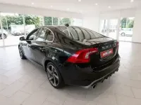 Gebraucht Volvo S60 R-Design 163 PS (119 kW) 2011 Schwarz Limousine