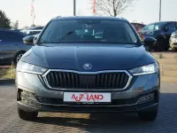 Gebraucht Skoda Octavia First Edition 150 PS (110 kW) 2020 Grau Kombi