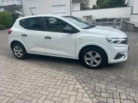 Gebraucht Dacia Sandero 67 PS (49 kW) 2025 Weiß Limousine
