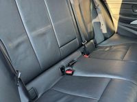 Gebraucht BMW 320 184 PS (135 kW) 2015 Grau Kombi